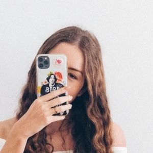 Meet your Posher, Dana